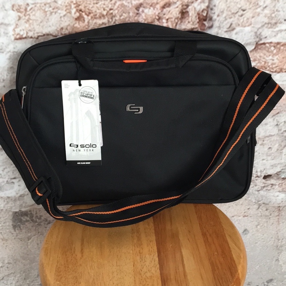 Solo 13.3 laptop & Chromebook slim brief case